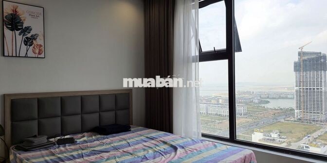 Cho thuê căn hộ VIP tầng cao, 2PN, căn góc view trực diện biển