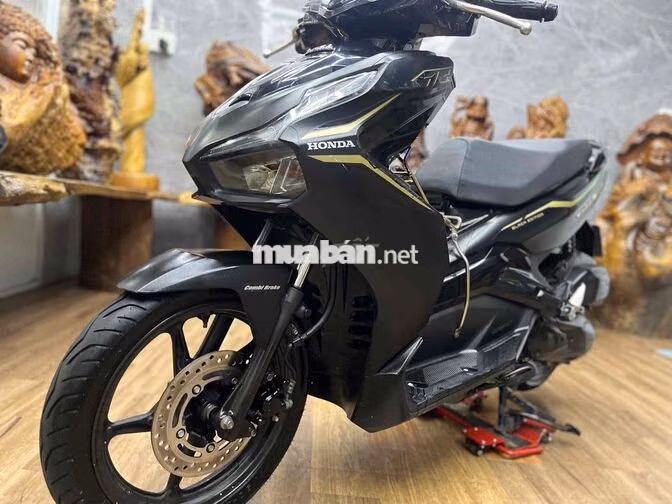 Honda Airblade 125 2val đời 2021 chính chủ bstp