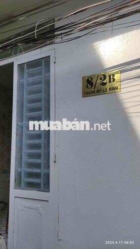 Nhà 1 trệt, 1 lầu kế bên trường cấp 1 Lê Bình, sổ hồng riêng, chín chủ