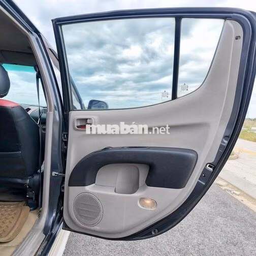 Mitsubishi Triton 2010 Số sàn Xám 5 chỗ