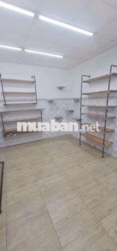 Bán căn nhà đường D33 kế ngân hàng MB,khu dân cư việt sing vsip1,BD