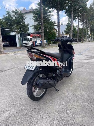 Yamaha Luvias XC Tự động Đen
