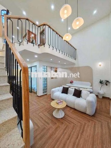 256✨ 🏡 CHO THUÊ NHÀ 3 TẦNG KIỆT RỘNG ĐƯỜNG 3/2