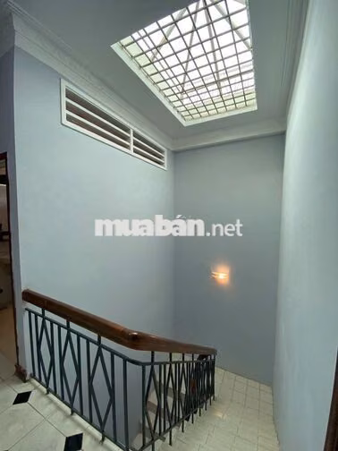 Bán và cho thuê nhà góc 2MT  320m2 ngay cổng Ga T3 – 4 tầng