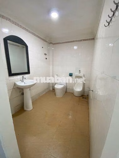Bán và cho thuê nhà góc 2MT  320m2 ngay cổng Ga T3 – 4 tầng