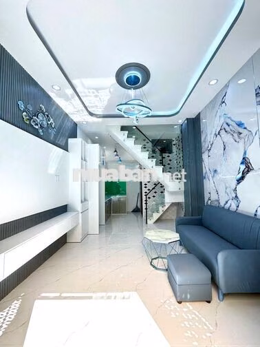 Bán nhà riêng 24m2 hẻm xe hơi, P. Phú Thuận, Q7