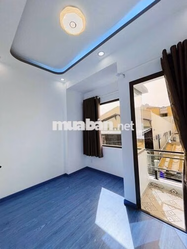 Bán nhà riêng 24m2 hẻm xe hơi, P. Phú Thuận, Q7