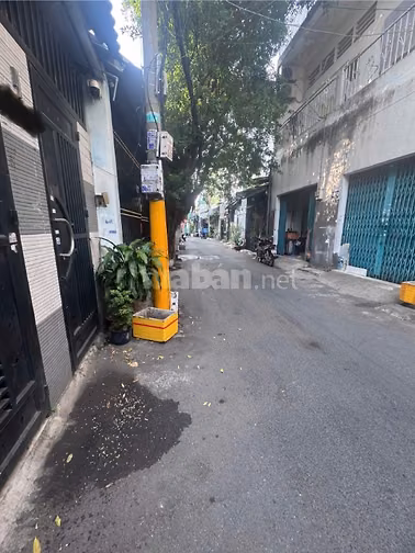 Bán nhà ngang 5,2m, hẻm xe tải thông, Trịnh Đình Trọng, Tân Phú - 59m²