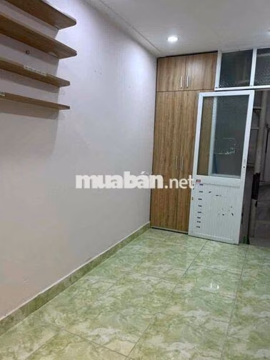 cho thuê nhà nguyên căn hẻm nhỏ 2-3m hẻm 519/68/11 âu cơ tân phú