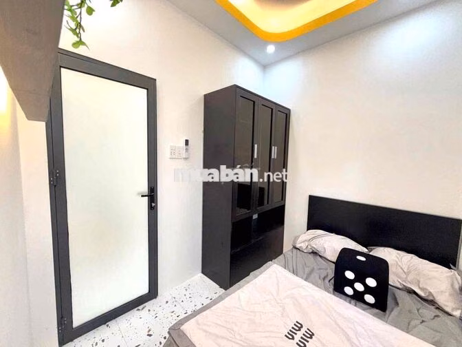 2 PHÒNG NGỦ _ TÁCH BẾP, BANCONG THOÁNG, KO GIỚI HẠN NGƯỜI Ở _ QUẬN 10