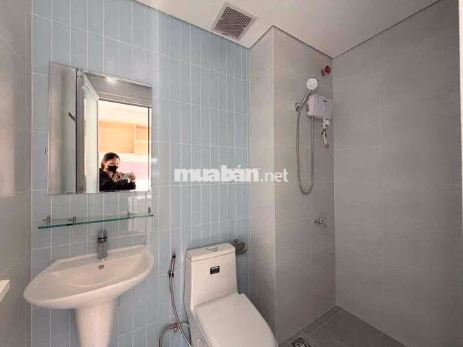 ✨CĂN HỘ DỊCH VỤ FULL NỘI THẤT CÓ BAN CÔNG LỚN ĐÓN NẮNG - TRUNG TÂM Q12
