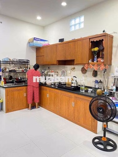 💰💰💰 TRỆT 2LẦU SÂN THƯỢNG: 4PN 5WC (4❌15m) - SÁT MẶT TIỀN ĐƯỜNG