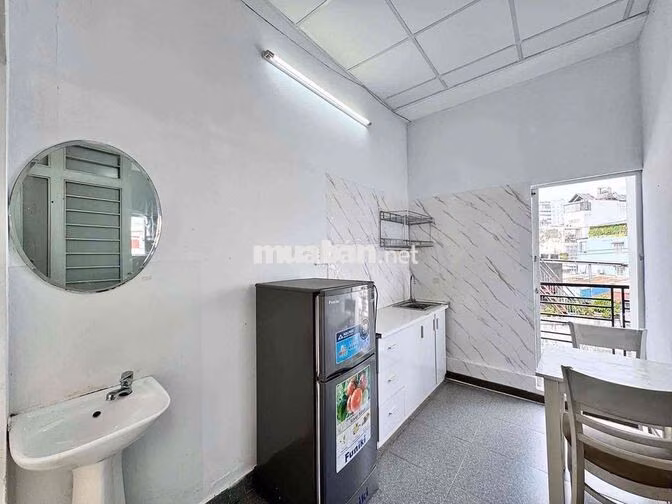 1PN tách bếp, ban công cách HVHK CS1 200m
