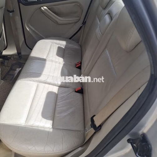 Ford Focus Ghia 2011 Số tự động Bạc