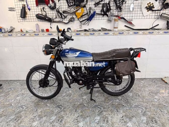 Honda CG125fi 2023 Xanh bạc 10.000 km