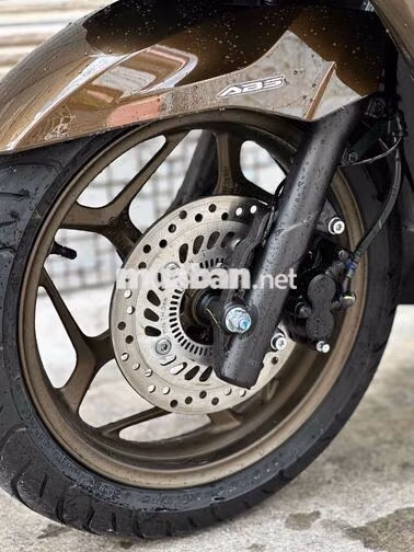 Honda PCX160 Roadsync 2026 Nâu 212km