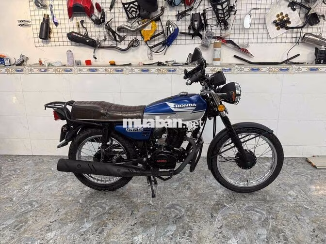 Honda CG125fi 2023 Xanh bạc 10.000 km