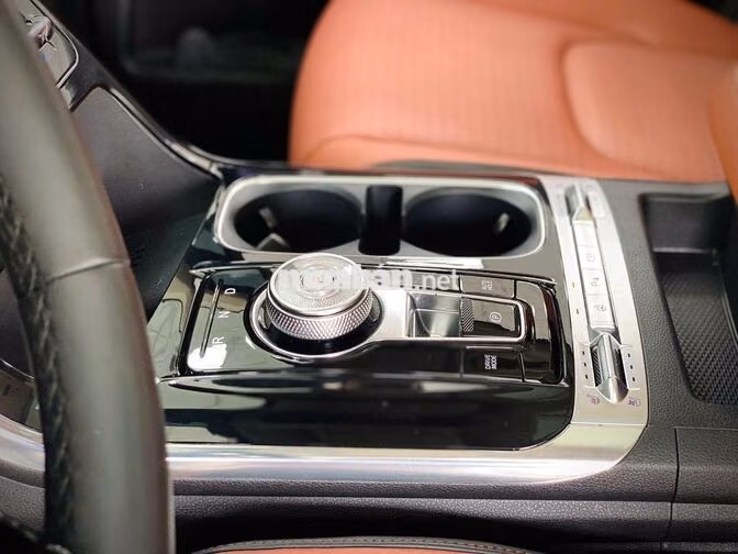 Kia Carnival 2.2D 2023 Đỏ mận 50000 km