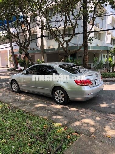 Toyota Camry 2.4 2009 Bạc