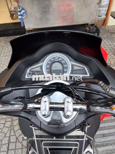 Honda PCX Đen nhám đã sử dụng