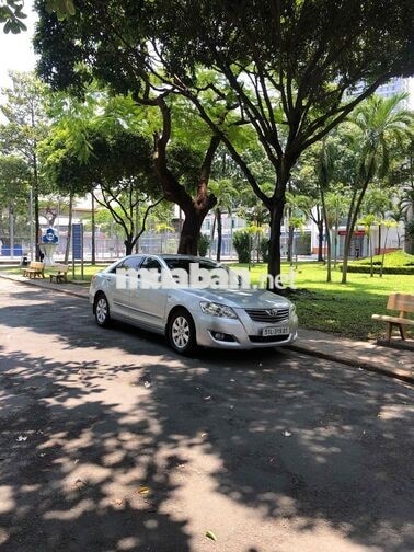 Toyota Camry 2.4 2009 Bạc