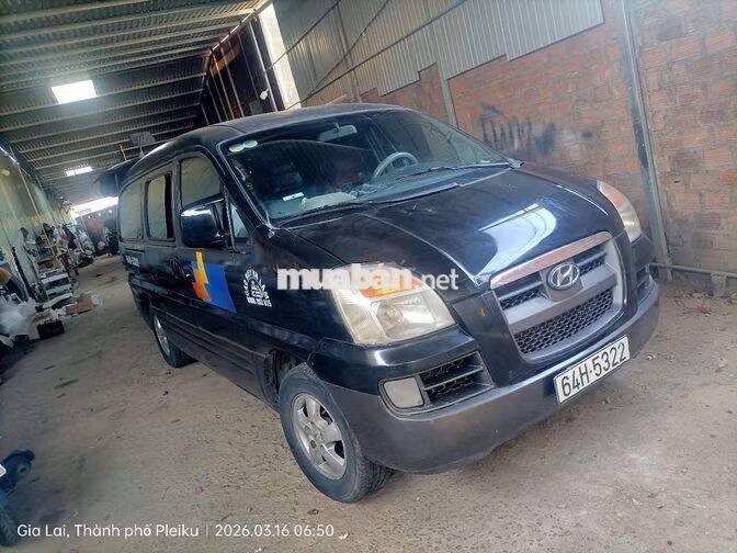 Hyundai Starex 800kg Đen 6 chỗ ngồi