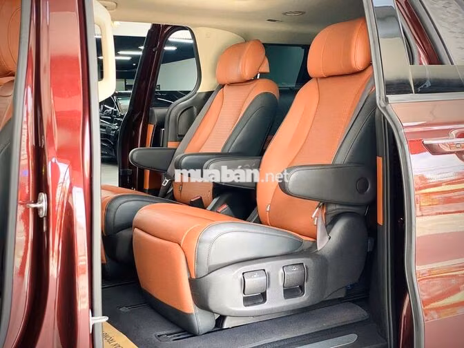 Kia Carnival 2.2D 2023 Đỏ mận 50000 km