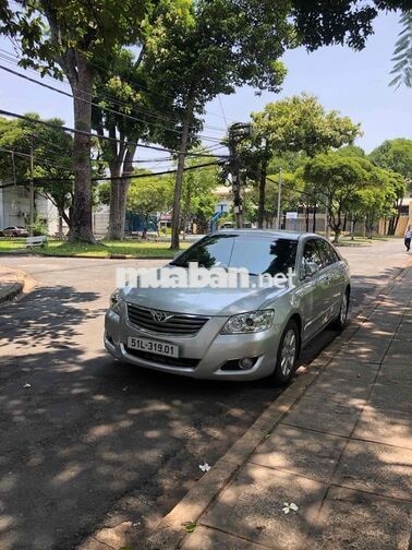 Toyota Camry 2.4 2009 Bạc