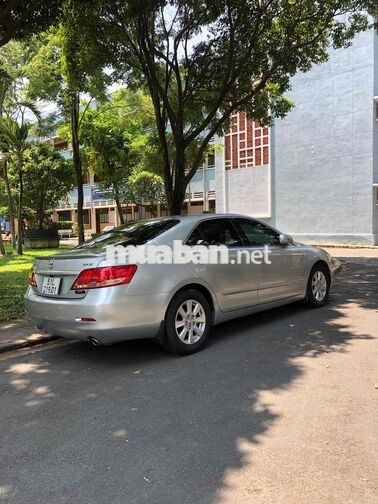 Toyota Camry 2.4 2009 Bạc
