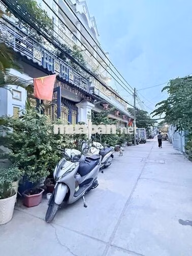 Nhà 5x33m 5 lầu 8PN - Bình Tân giá nhỉnh 5đ cho thuê 20tr/tháng