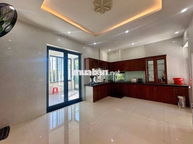 NHÀ 3 TẦNG MẶT TIỀN TRẦN ĐĂNG- MỚI- CÓ SẴN ĐIỀU HÒA