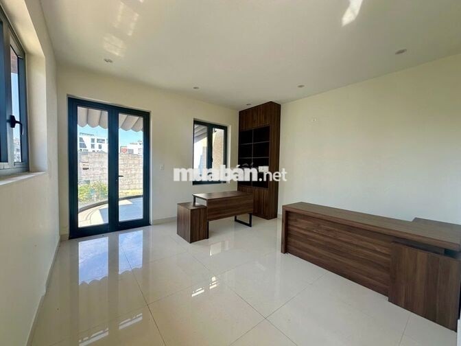 NHÀ 3 TẦNG MẶT TIỀN TRẦN ĐĂNG- MỚI- CÓ SẴN ĐIỀU HÒA