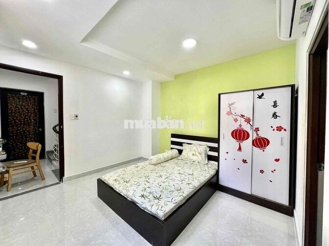 Cho Thuê Căn Hộ Cửa Sổ Full Nội Thất Rộng 25m2 Ngay Cầu Kiệu Q1