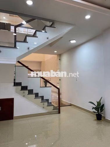 NHÀ PHỐ 5PN 4WC - KDC HỒNG ĐÀO - GẦN VẠN PHÚC CITY, THỦ ĐỨC
