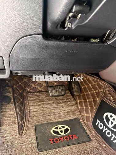 Toyota Fortuner 2018 Trắng 7 chỗ Da