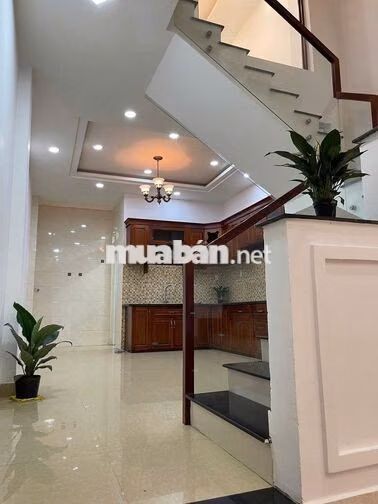 NHÀ PHỐ 5PN 4WC - KDC HỒNG ĐÀO - GẦN VẠN PHÚC CITY, THỦ ĐỨC