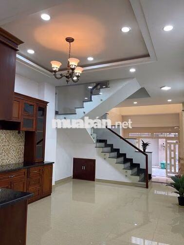 NHÀ PHỐ 5PN 4WC - KDC HỒNG ĐÀO - GẦN VẠN PHÚC CITY, THỦ ĐỨC