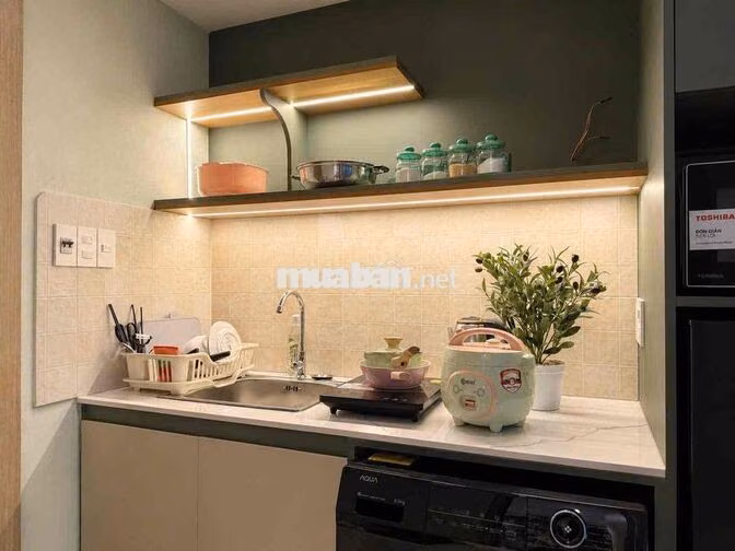 CHO THUÊ CĂN HỘ TRUNG TÂM QUẬN 3 FULL NỘI THẤT, MÁY GIẶT RIÊNG