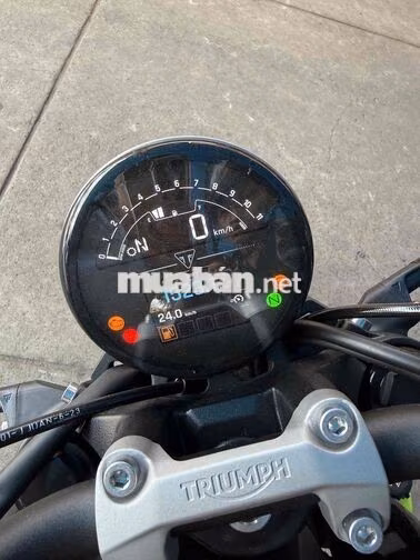 Triumph Trident 660 2025 Đen 1600 km