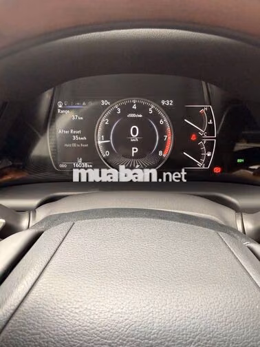 Lexus ES250 2025 Đen 16.000 km