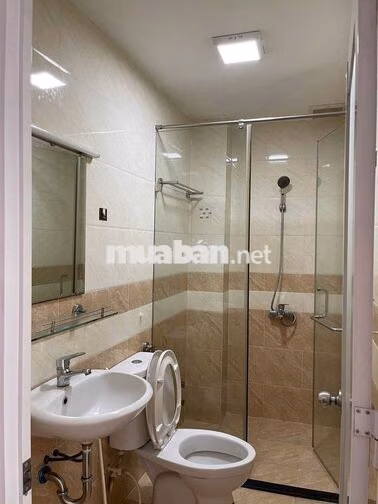 NHÀ PHỐ 5PN 4WC - KDC HỒNG ĐÀO - GẦN VẠN PHÚC CITY, THỦ ĐỨC