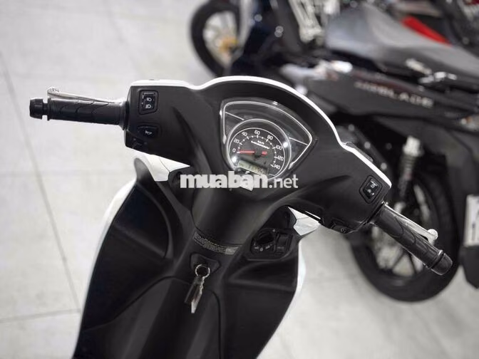Vision 2024 Smarkey Lướt ( Hỗ trợ Trả GÓP ) ✅✅