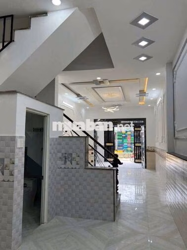 Nhà MT đường số 14 [4x12, 1 lầu, 2pn, 2toilet] 12tr/tháng