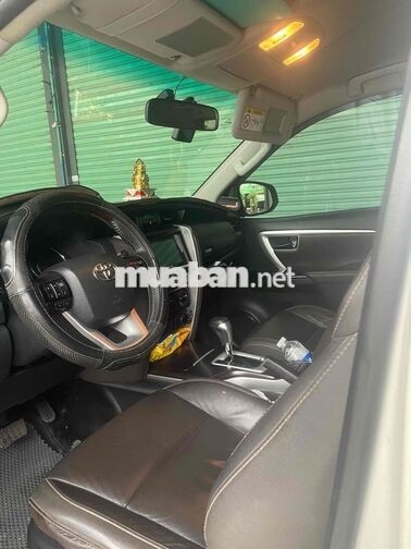 Toyota Fortuner 2019 Tự động Dầu 170000 km Trắng