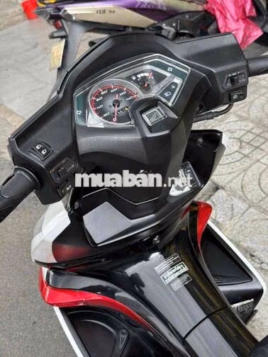 Airblade 110fi 2012 nhap Thái zin bstp 9 chủ