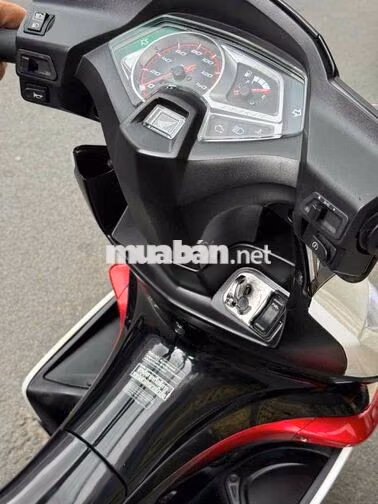 Airblade 110fi 2012 nhap Thái zin bstp 9 chủ
