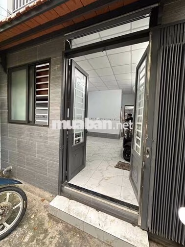 Cho thuê nhà để ở gia đình có 4 phòng ngủ 4 nhà vệ sinh