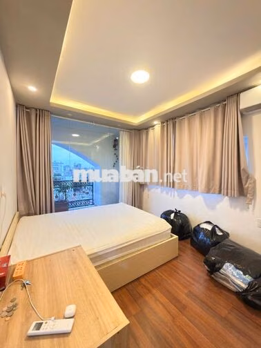 CHO THUÊ PENHOUSE QUẬN 1 _KHÔNG GIAN SỐNG ĐẲNG CẤP GIỮA TRUNG TÂM !