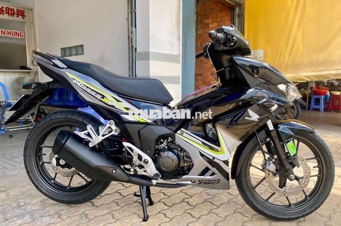 Honda WINNER V4 CBS 2025 odo 8.000 Km