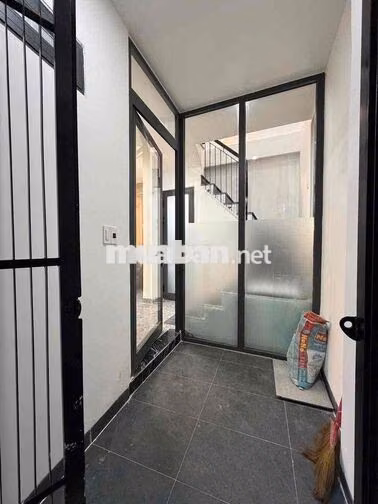 265 ✨ 🏡 CHO THUÊ NHÀ 2 TẦNG 2 MẶT KIỆT ĐƯỜNG LÊ DUẨN